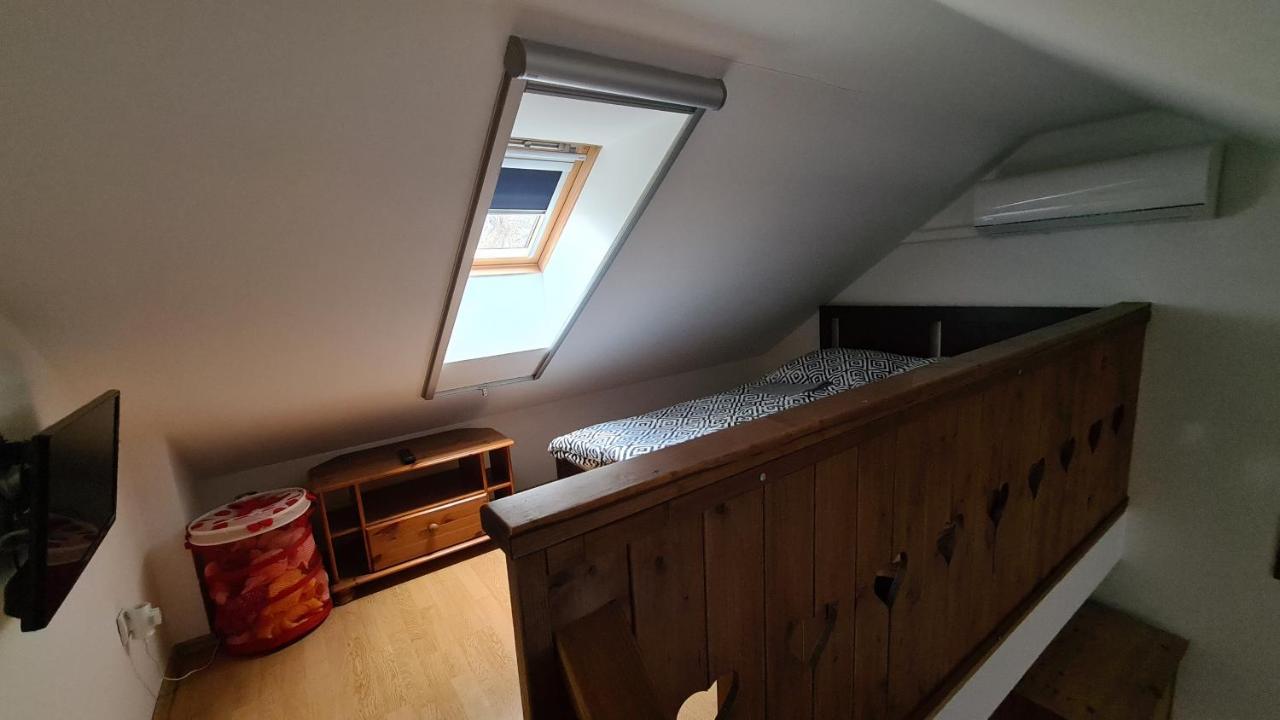 Gyulai Fuerdoe Apartman Екстер'єр фото